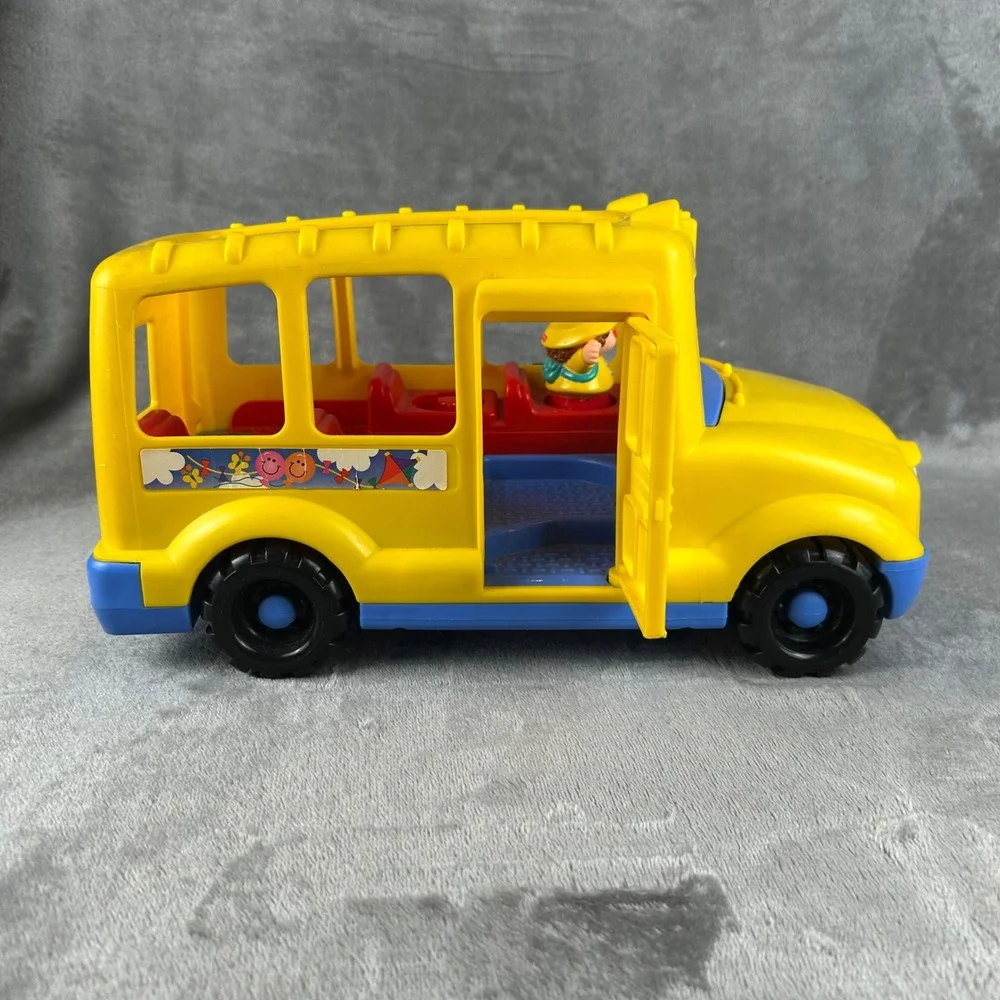 Fisher-Price Little People Lil School Bus Yellow Toy Vehicle with Figure 77941